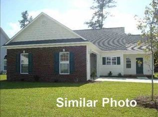 101 Woodbrook Dr, Jacksonville, NC 28544