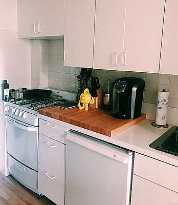 5th image of 157 1/2 Stanton St #9