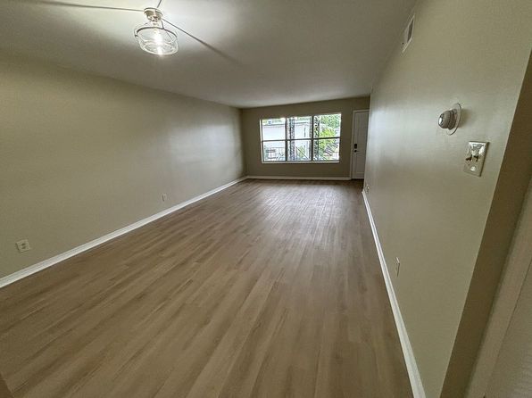 4009 Old Shell Rd APT E20