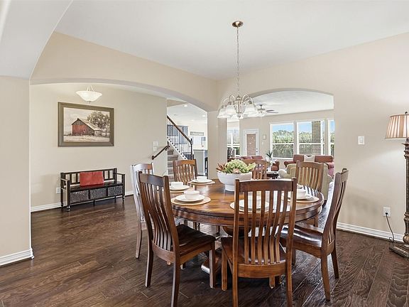 5th image of 3219 Cotton Ranch Dr