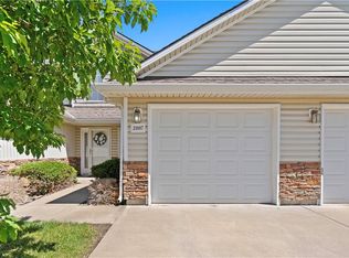 21007 Millridge St, Spring Hill, KS 66083