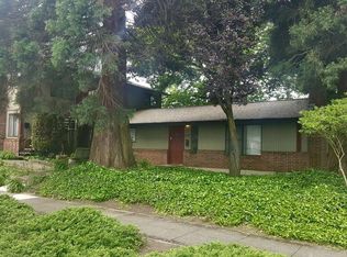 2405 SE 70th Ave, Portland, OR 97206