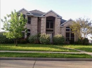 8714 Golden Pond Dr, Rowlett, TX 75089