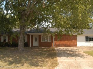 201 C St, Pocola, OK 74902