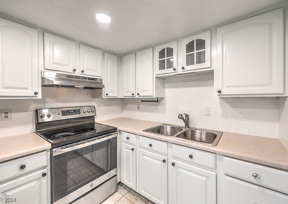 1st image of 1120 Observation Dr APT 201