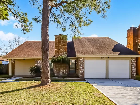 10015 Waving Fields Dr, Houston, TX 77064