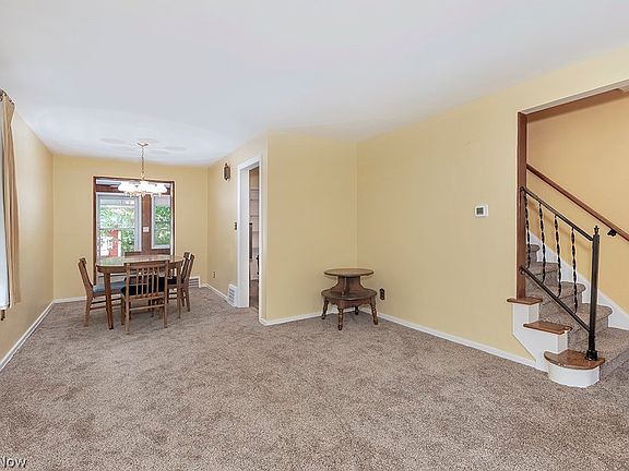 4th image of 1546 E 256th St