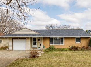 3945 Aurora Ave, Des Moines, IA 50310
