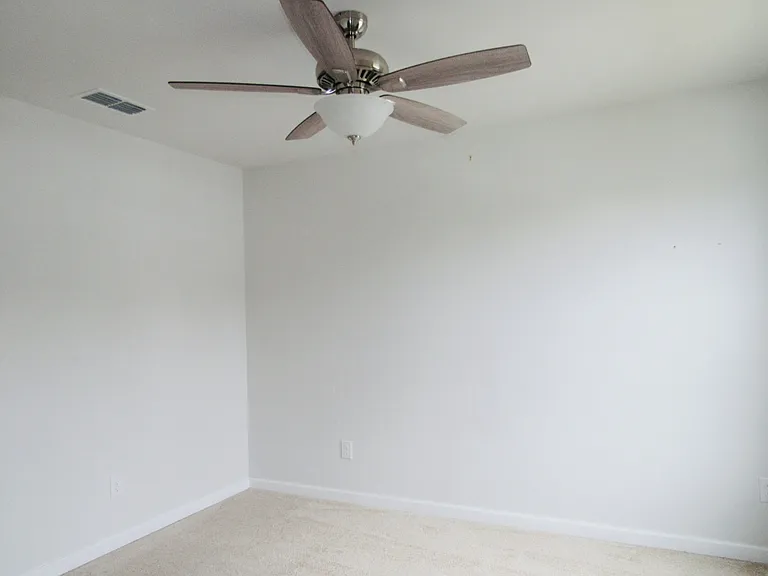 211 River Forest Dr — Photo 10