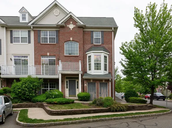 9 Atlas Ct, Jersey City, NJ 07305