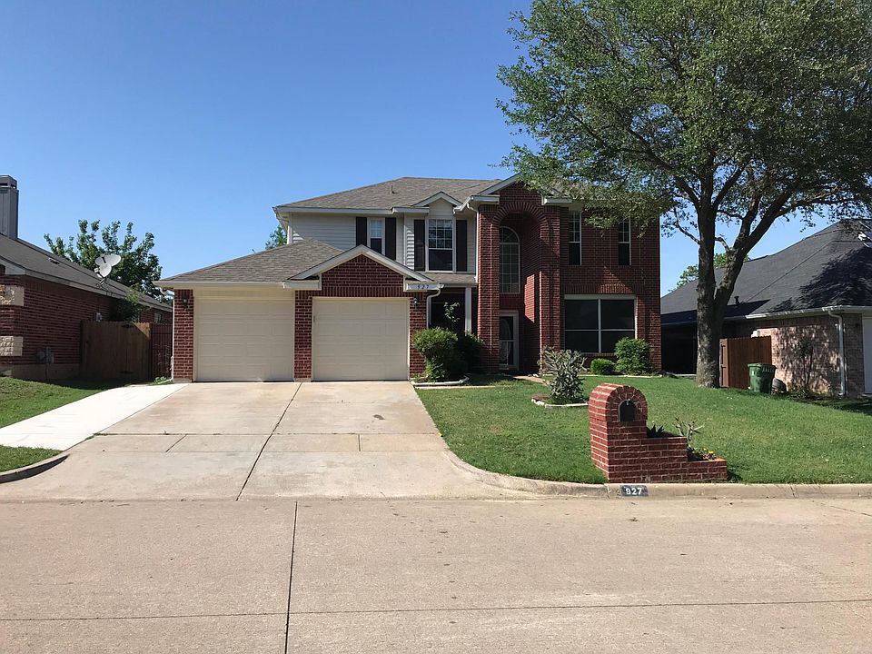 1st image of 927 Wintercrest Ct