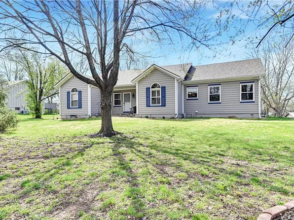 1134 S 47th Ter, Kansas City, KS 66106