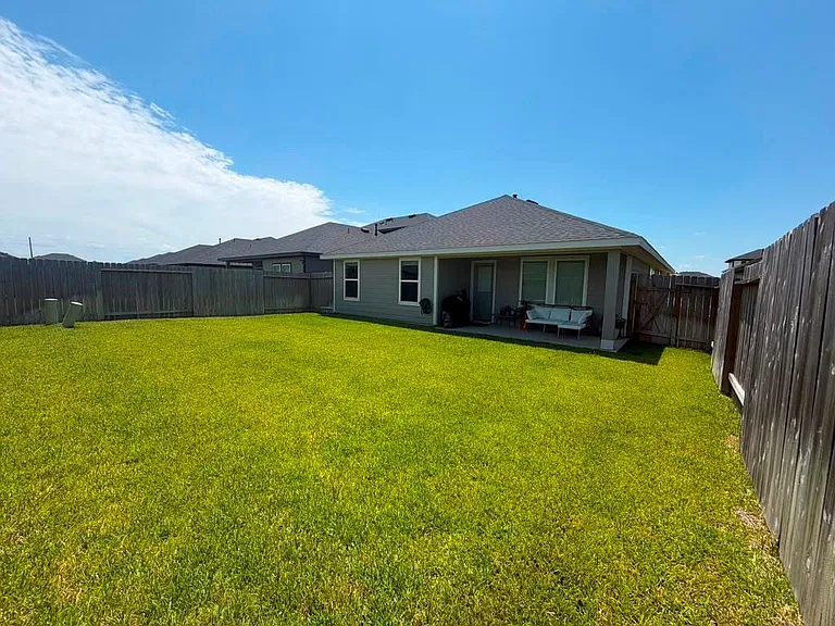 4243 Brinkworth Dr — Photo 14