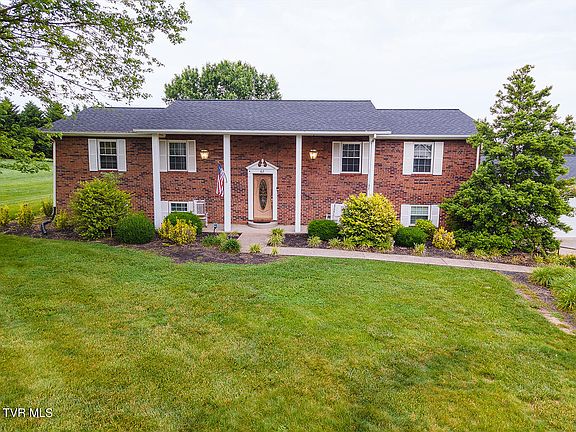 2nd image of 62 Earlington Dr