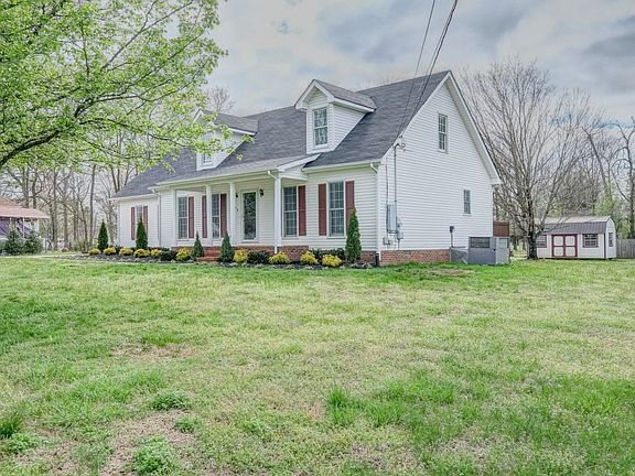 3rd image of 751 Hogan Dr