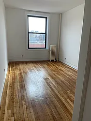 Rented by M.Grossman R.E. Management