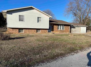 216 McDowell Rd, Murphysboro, IL 62966