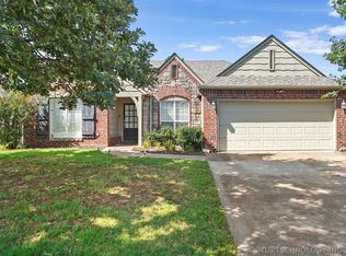 1504 W 118th St S, Jenks, OK 74037