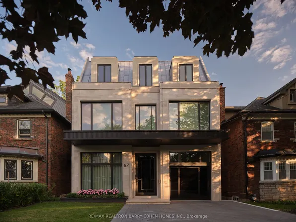 87 College View Ave, Toronto, ON M5P 1J9