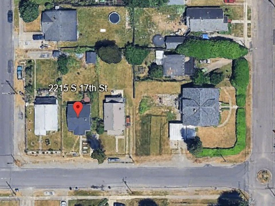 2nd image of 2215 S 17th St