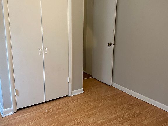 3rd image of 258 S 10th St APT 1