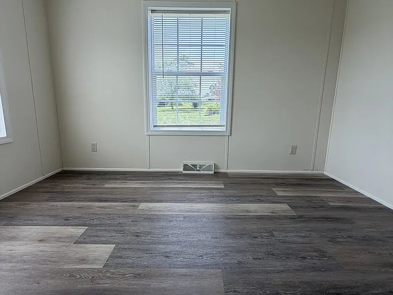 3261 Kaetzel Rd — Photo 20
