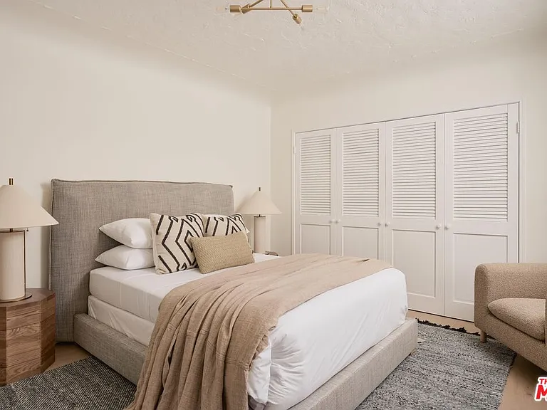 8607 Clifton Way — Photo 13