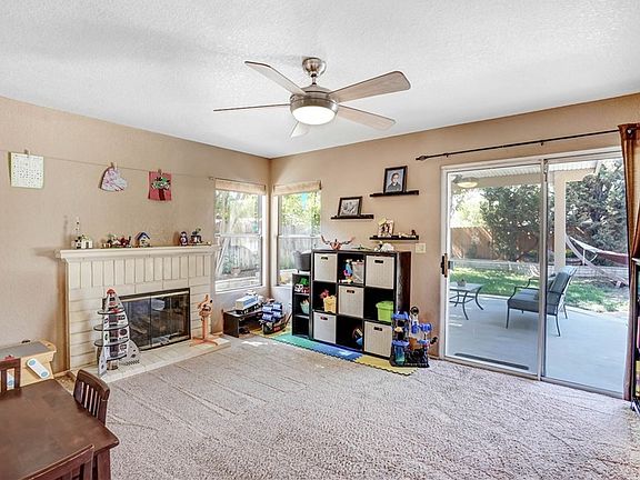 5th image of 30577 Lake Pointe Dr