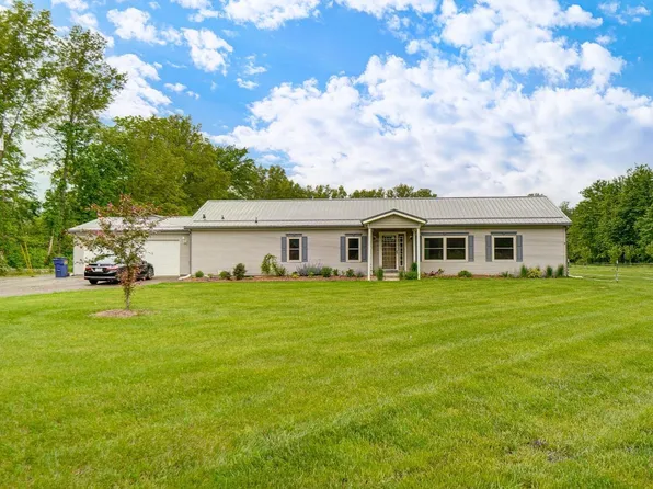 5027 Dawson Rd, Lynchburg, OH 45142