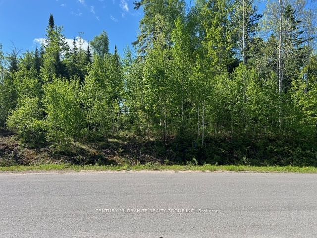 27 Bancroft Ridge Dr