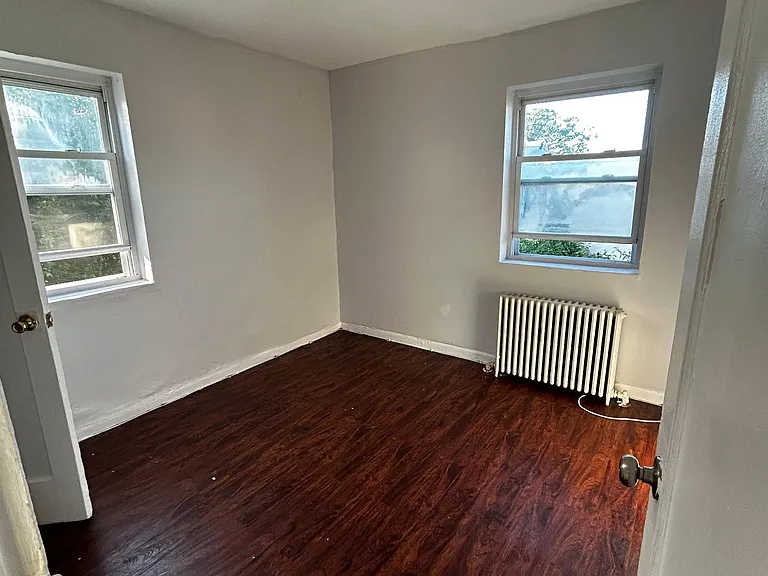 295 N Clinton St #C — Photo 3