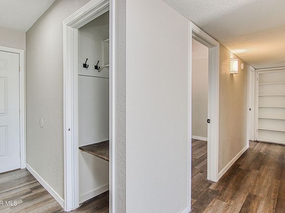4th image of 3311 Drummond Dr