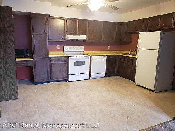 2nd image of 3639 N 6th St APT 12