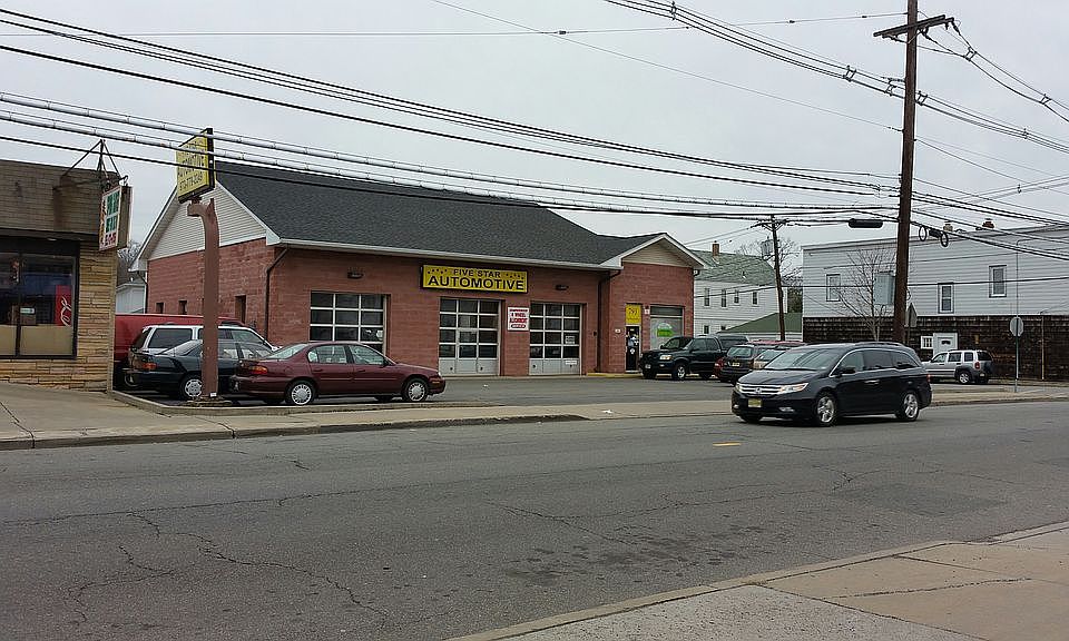 1st image of 789 Van Houten Ave
