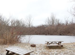 McMackin Rd, Madison, OH 44057