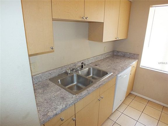 4th image of 7501 Presley Pl #83