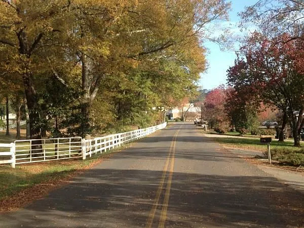 41 Vocational Dr SW — Photo 26