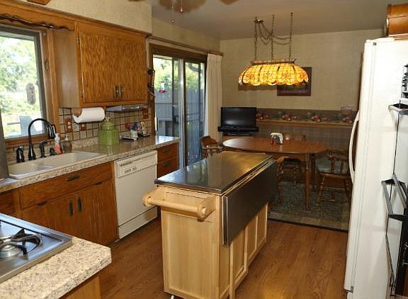 5th image of 7800 Florida Cir N