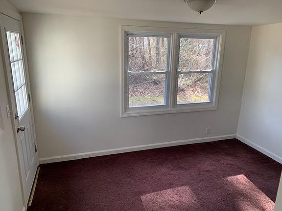 4th image of 1316 Englemere Blvd
