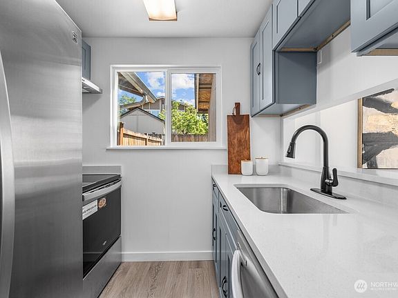 5th image of 11813 SE 318th Place