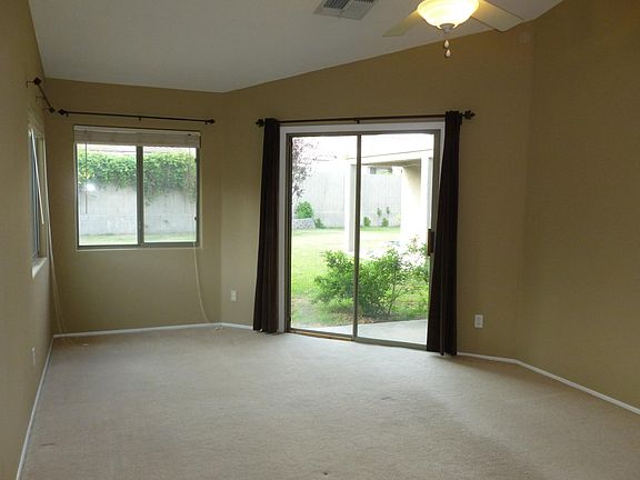 4th image of 12819 N Genesee Dr