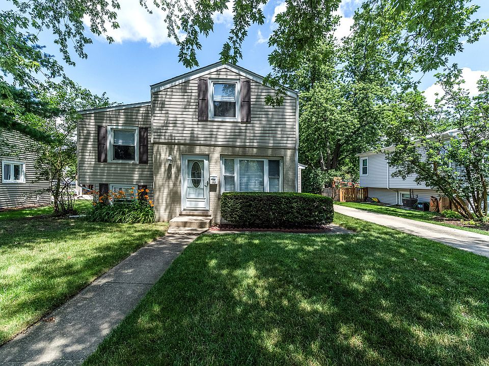 1st image of 152 W Park Dr