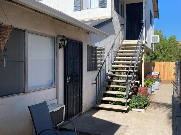 Granite Hills - 3 Bedroom/1.5 Bath - Upstairs Apartment-Looking For Quiet Tenant, 1512 Oakdale Ave APT 2, El Cajon, CA 92021