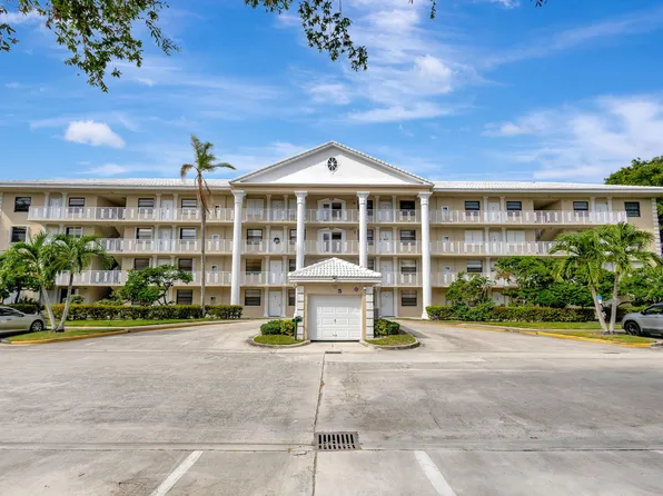 3507 Village Boulevard #305, West Palm Beach, FL 33409