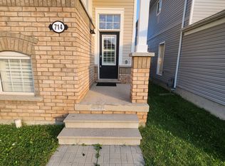 714 Halbert Dr, Shelburne, ON L9V 2S5