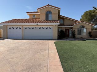 3049 Sabre St, Rosamond, CA 93560