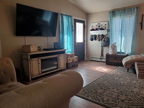 4th image of 417 Broken Arrow Dr Unit A
