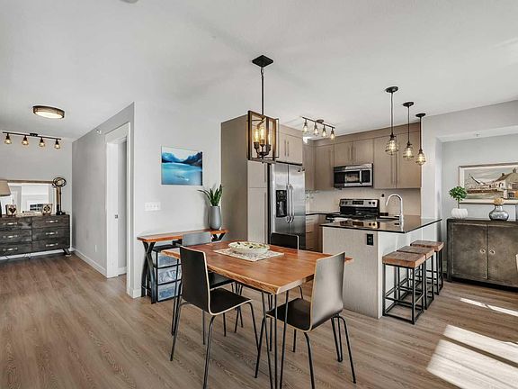 4th image of 11 Mahogany Row SE #1410