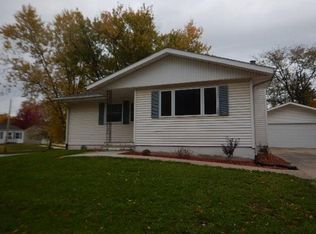5330 Gordon Ave NW, Cedar Rapids, IA 52405