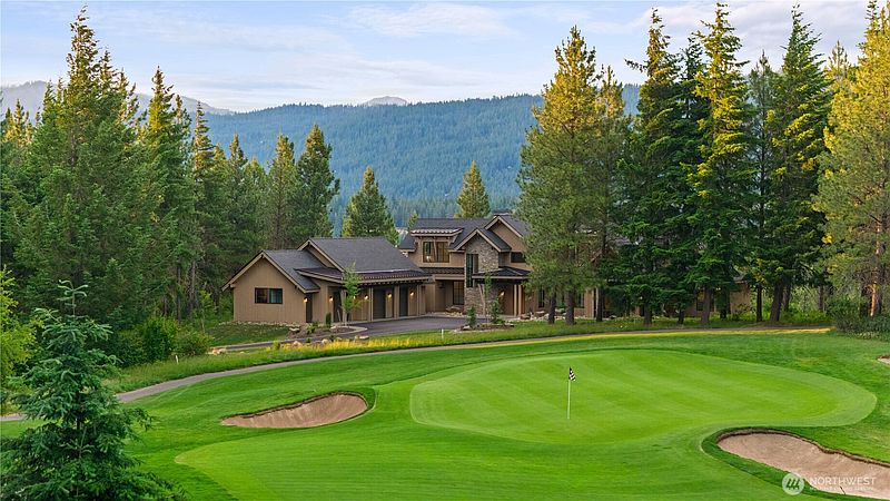 4th image of 620 Fortune Creek Lane
